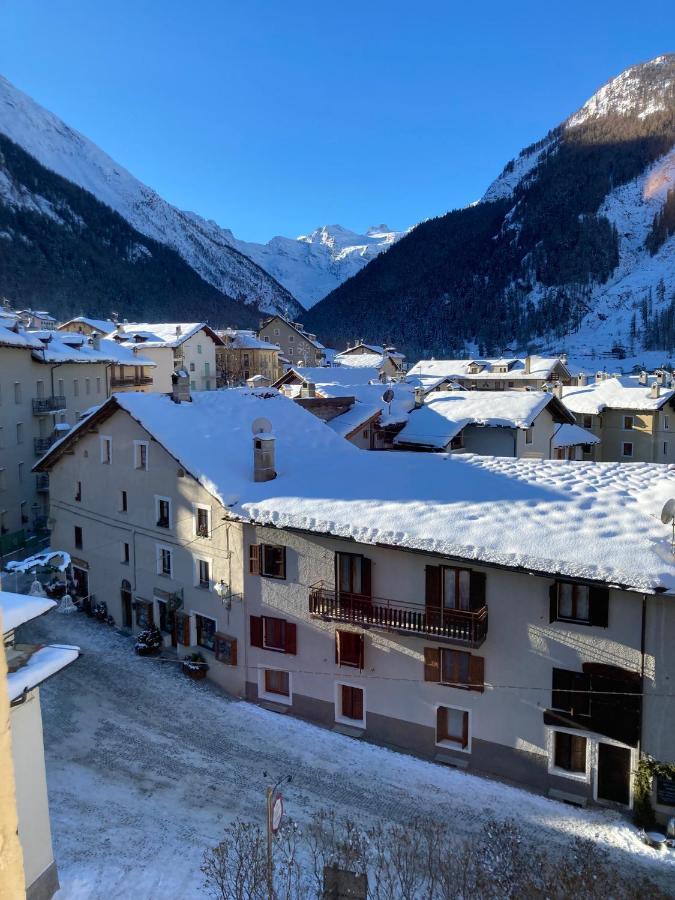 Residence Chateau Royal Cogne Exterior foto