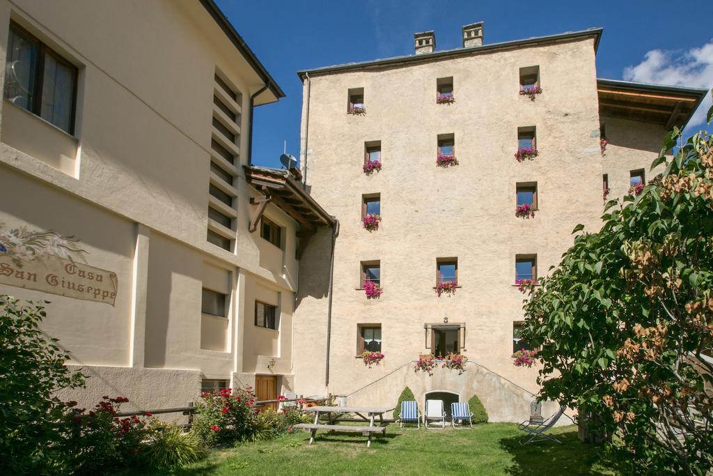 Residence Chateau Royal Cogne Exterior foto